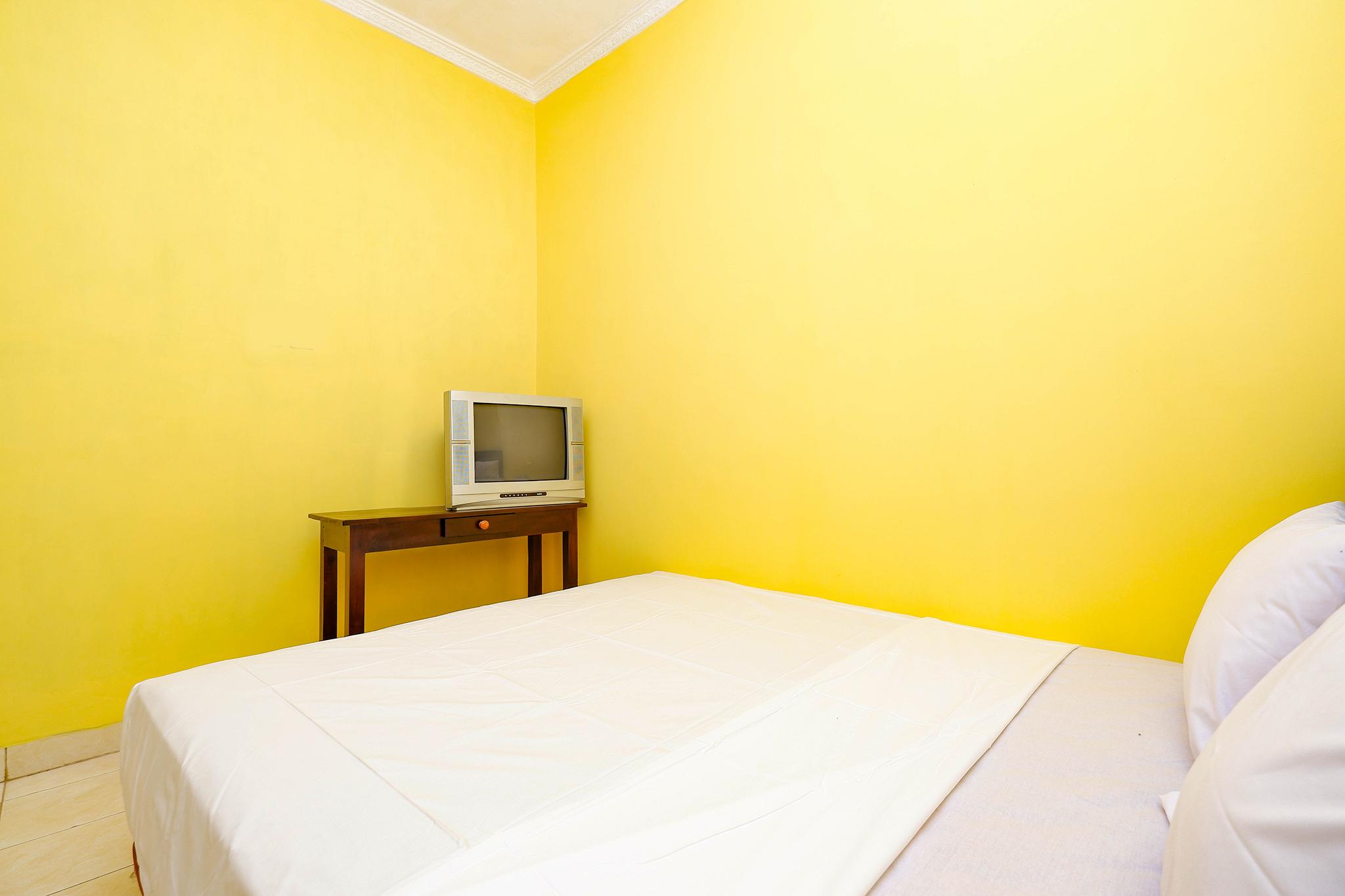 Spot On 2821 Griya Kawula Syariah Hotel Solo Buitenkant foto