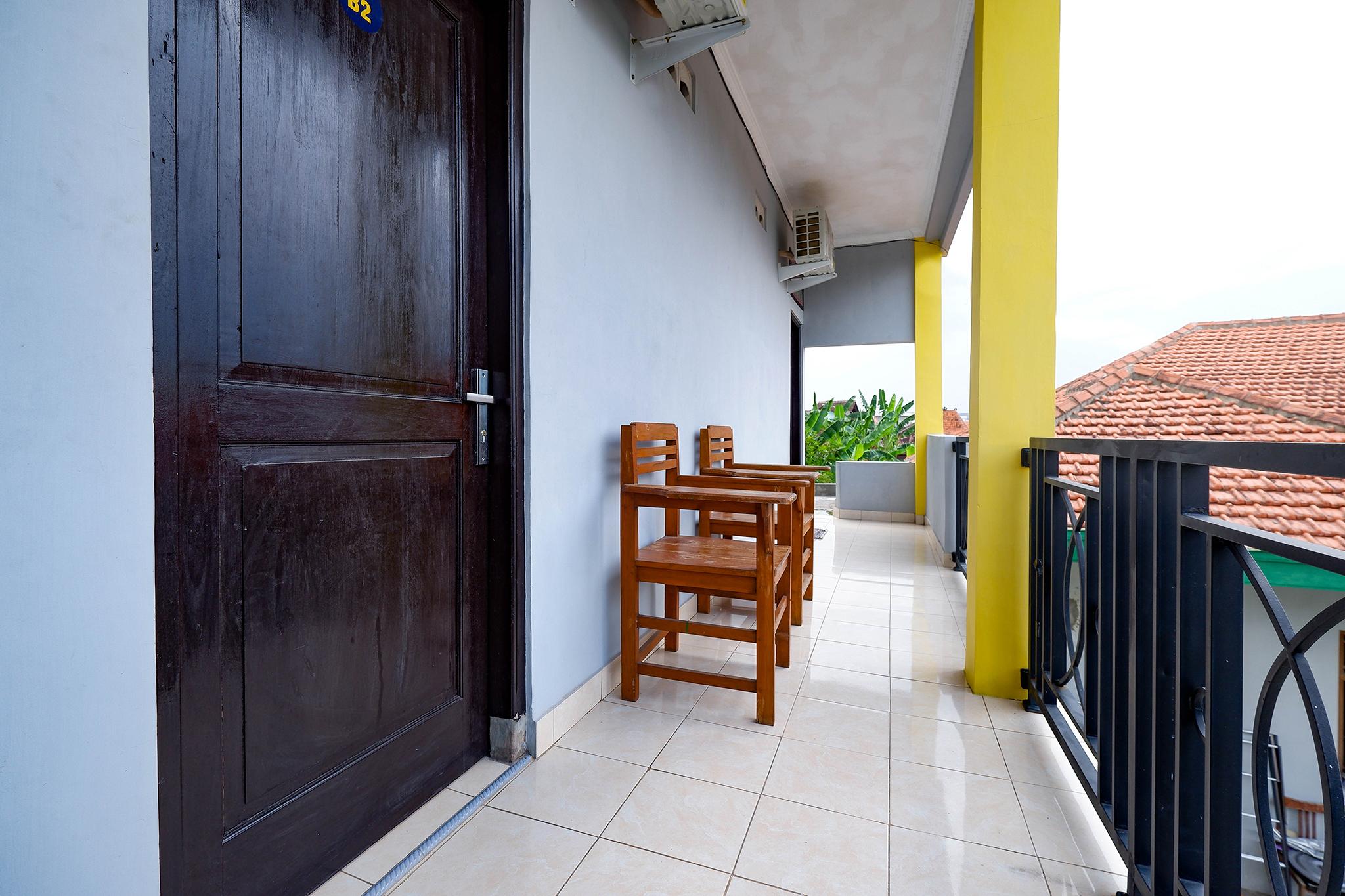 Spot On 2821 Griya Kawula Syariah Hotel Solo Buitenkant foto